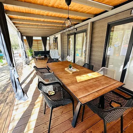 Sandra Holiday Homes Biograd Na Moru Exterior photo