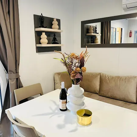 Sandra Holiday Homes Biograd Na Moru Exterior photo