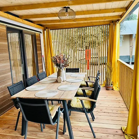Sandra Holiday Homes Biograd Na Moru Exterior photo