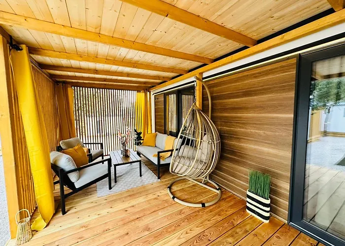 Sandra Holiday Homes
