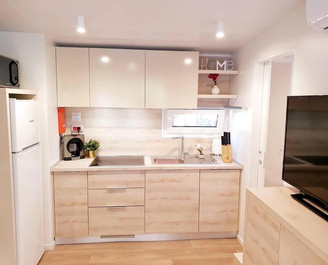 Holiday home Sandra Homes